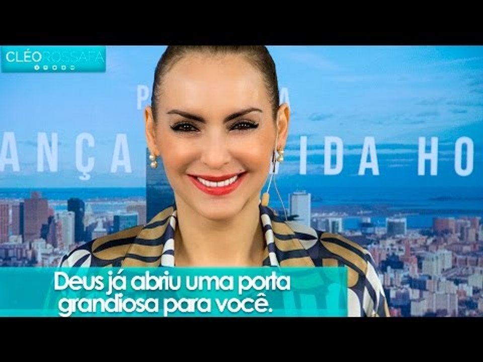 Deus já abriu uma porta grandiosa para você - B...