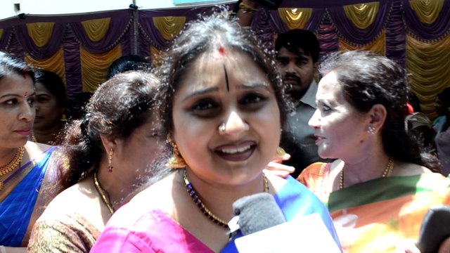 Gowri Ganesha Festival 2018 : ಗೌರಿ ಹಬ್ಬದ ಬಗ್ಗೆ ನಟಿ ಮಾಳವಿಕಾ ಅವಿನಾಶ್ ಹೇಳಿದ್ದು ಹೀಗೆ | Oneindia Kannada