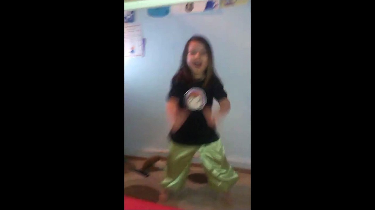 MUSLUCAN MOTIEVIERT SCHWESTER MELISA GAMGAM STYLE TANZEN