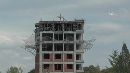 İnşaattan Düşen İşçi Öldü