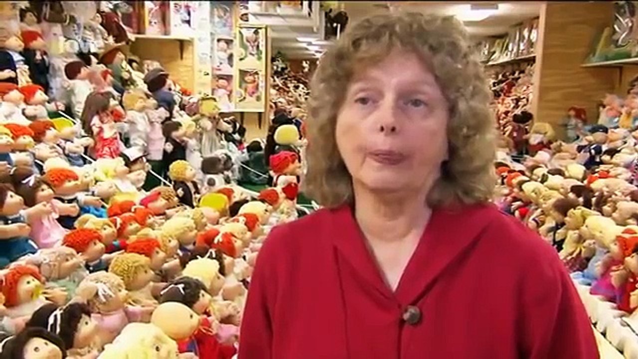 Nejšílenější závislosti- Sběratelé hraček a milovnice růžové -dokument (www.Dokumenty.TV)