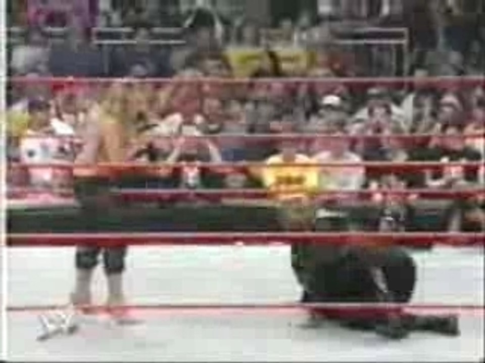 trish viscera vs lita kane + backstage