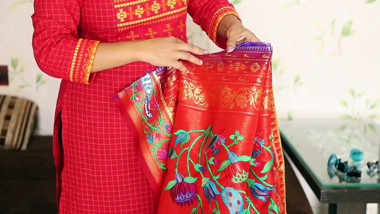 गौरीला सहावारी साडी नऊवारी पद्धतीने कशी नेसवावी? | Nauwari Saree Draping | Madhurasrecipe | Ep - 432