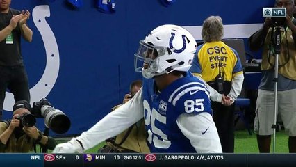 Can't-Miss Play: Luck is back! QB finds Ebron on deep TD pass
