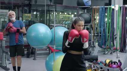 مباراة عنيفة في الملاكمة بين دانييلا رحمة وعمها في بيروت سيتي