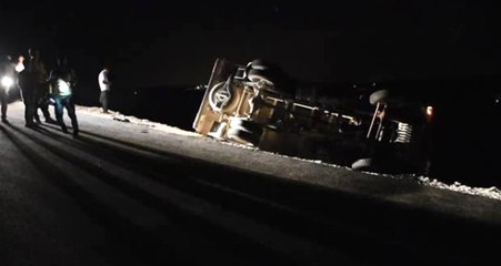 Tarım İşçilerini Taşıyan Kamyonet Devrildi: 3'ü Ağır 17 Yaralı