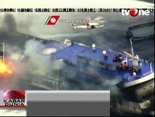 Kapal Feri Italia Terbakar, Ratusan Orang Menunggu Evakuasi