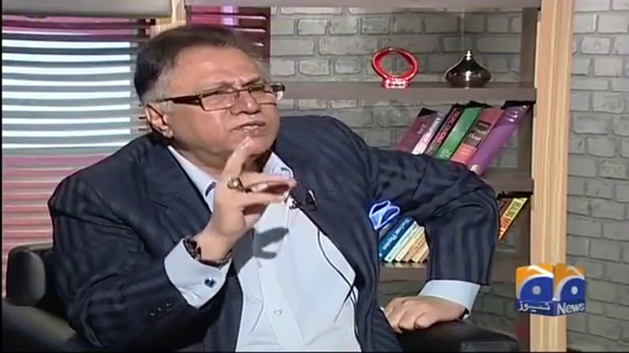 یہ مکار نہیں چکّار لوگ ہیں۔ حسن نثار