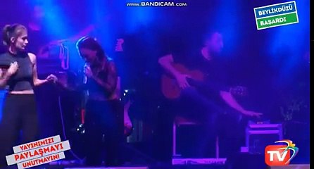 Ziynet Sali sahnede baygınlık geçirdi!