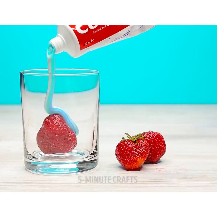 Easy hacks for a Hollywood smile. 