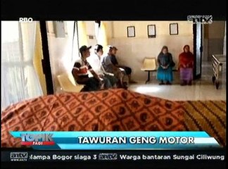 Скачать видео: Tawuran Antar Geng Motor, 1 Tewas dan 2 Luka-luka