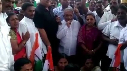 Bharat Bandh : ಕನ್ನಡ ಸಂಘಟನೆಗಳಿಂದ ಮೈಸೂರಿನಲ್ಲಿ ವಿನೂತನ ಪ್ರತಿಭಟನೆ  | Oneindia Kannada