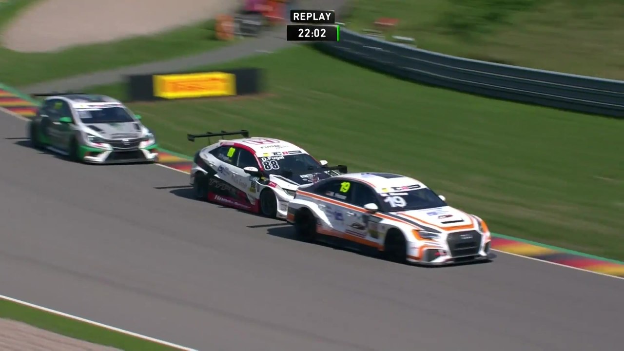 ADAC TCR Germany - Sachsenring - Rennen 11 - Newscut Samstag