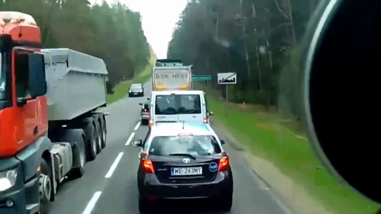 Vozač bacao smeće