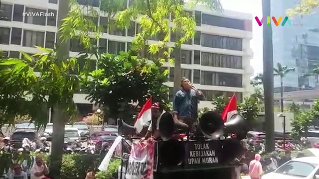 Demo di Kantor Grab, Jalanan Kuningan Macet Parah