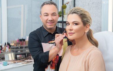 زويا بمكياج الخريف المشرق بأنامل بسام فتوح