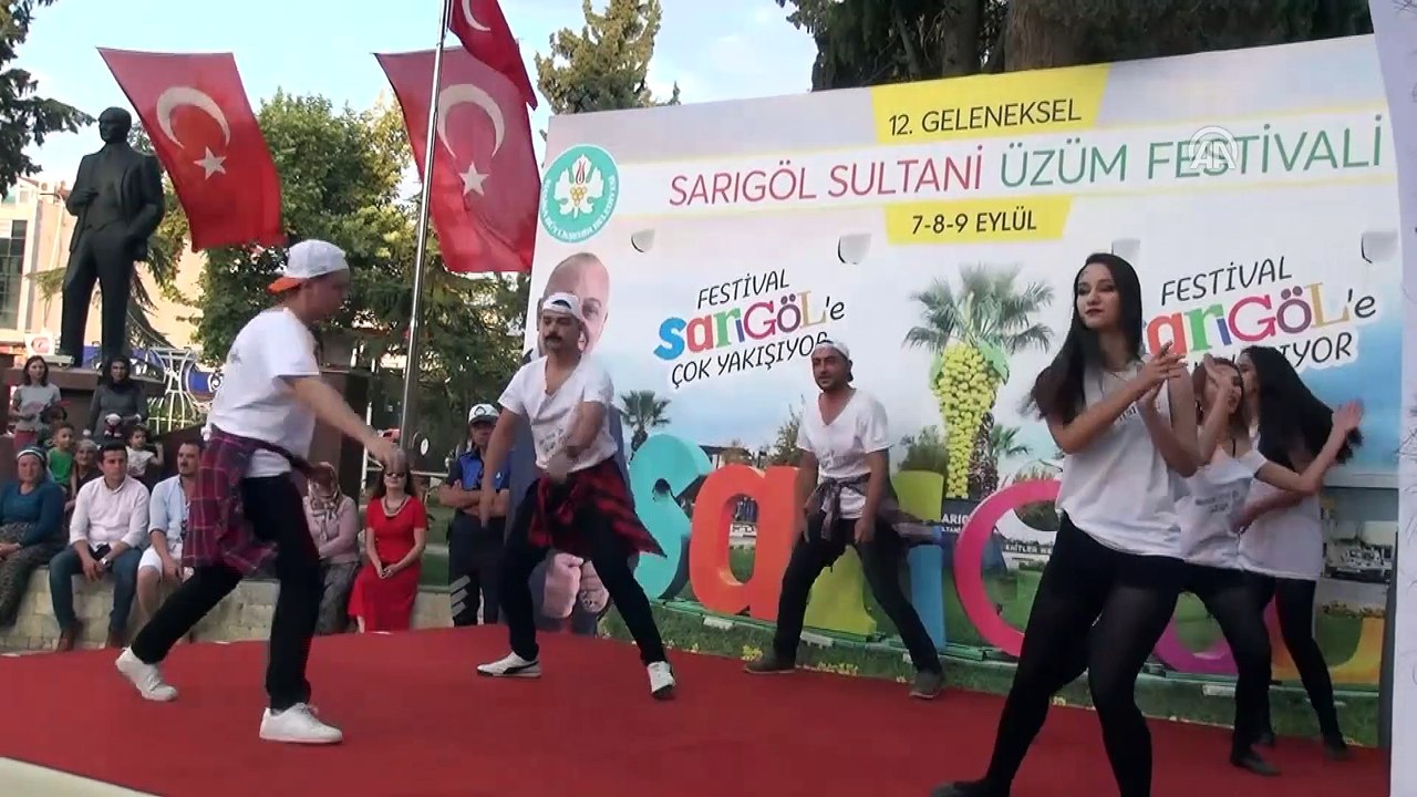 Manisa'da üzüm festivali
