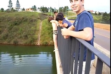 Pulando da ponte do Alphaville MG