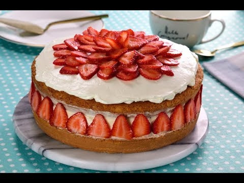Pastel Helado de Vainilla con Fresas | POSTRE de helado de vainilla con FRESAS
