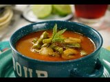 Sopa de Nopales con Chile Guajillo | Sopa de Nopales