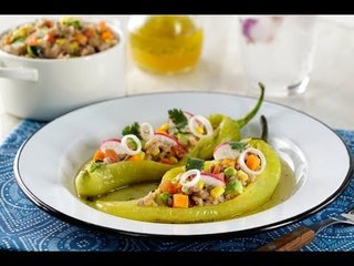 下载视频: Chiles Rellenos de Atún con Vinagreta de Limón | Deliciosos CHILES rellenos de PESCADO