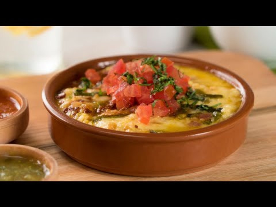Queso Fundido con Chorizo