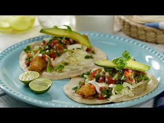 Tacos de Pescado Empanizado con Pico de Gallo