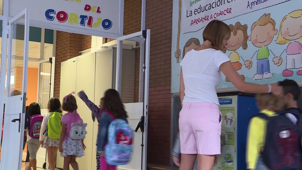 CSIF critica la parálisis del sistema educativo