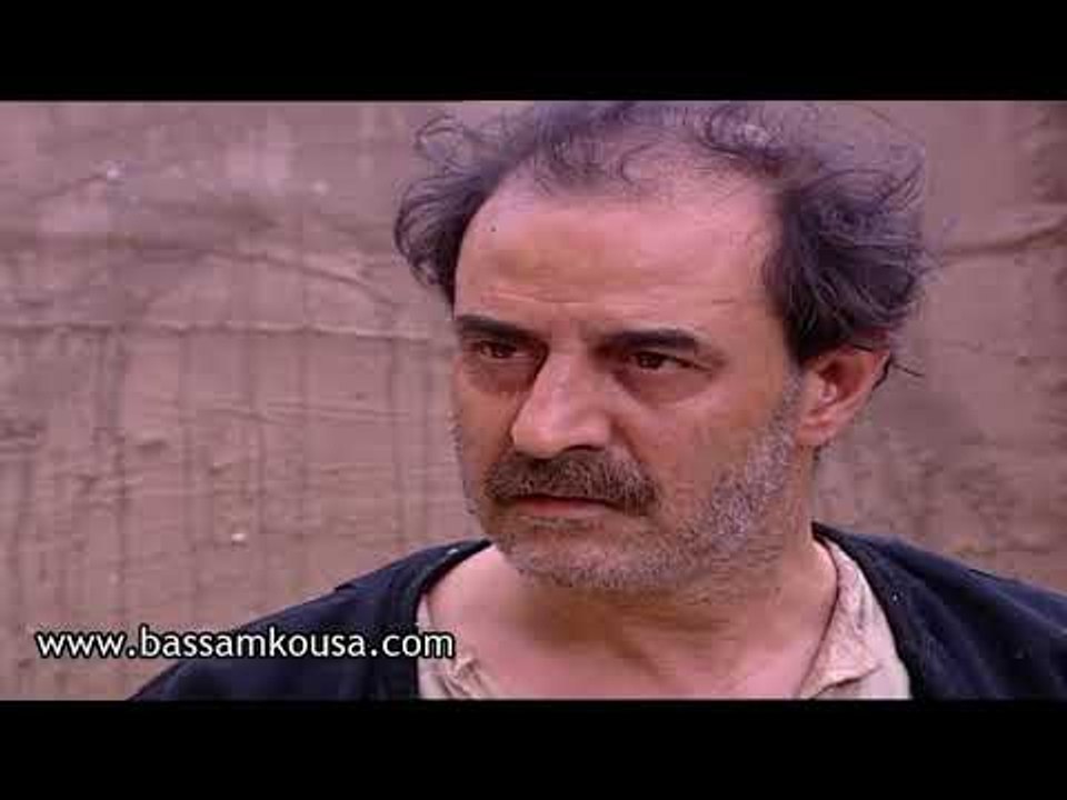 باب الحارة - ابن الادعشري : شفنا شغلة بتخوف بارض الحوش .. جورة .. وكر حية !!!  بسام كوسا