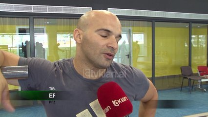 Erkandi ngre nje kamion ne dite