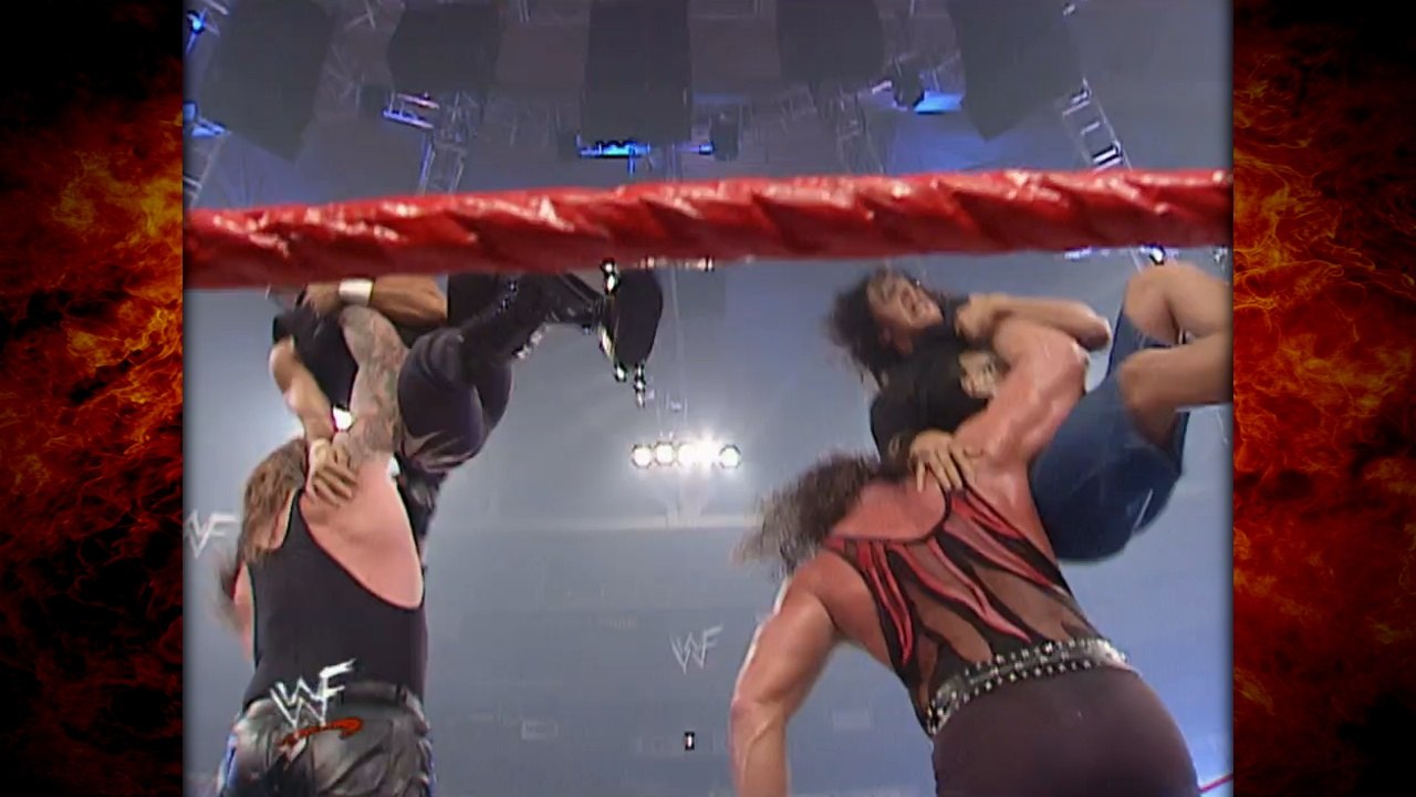 The Undertaker & Kane vs DDP & Rhyno (Steve Austin Helps Fight The Alliance)! 7/16/01 [2/2]