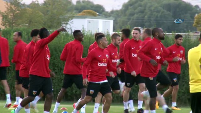 Erol Bedir: 'Yabancı sınırlandırmasının kaldırılması lazım'- Kayserispor, Göztepe maçı hazırlıklarına başladı