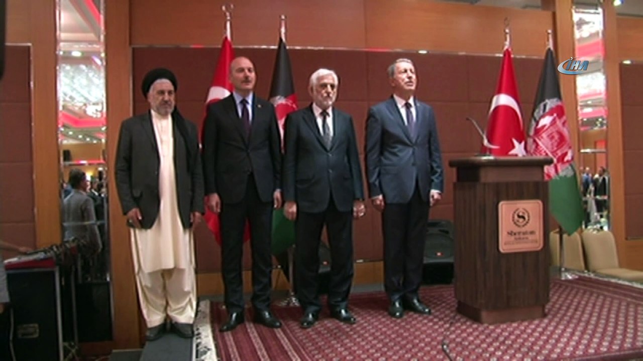 Milli Savunma Bakanı Hulusi Akar: 'İdlib'de ateşkes sürecinin mutlaka devam ettirilmesini istiyoruz. İdlib'e karadan ve havadan saldırılar durmalı, ateşkes sağlanmalı'