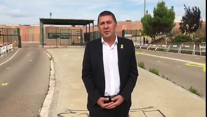 Otegi: "Estoy en la cárcel de Lledoners para trasladar nuestra solidaridad en términos humanos y políticos".