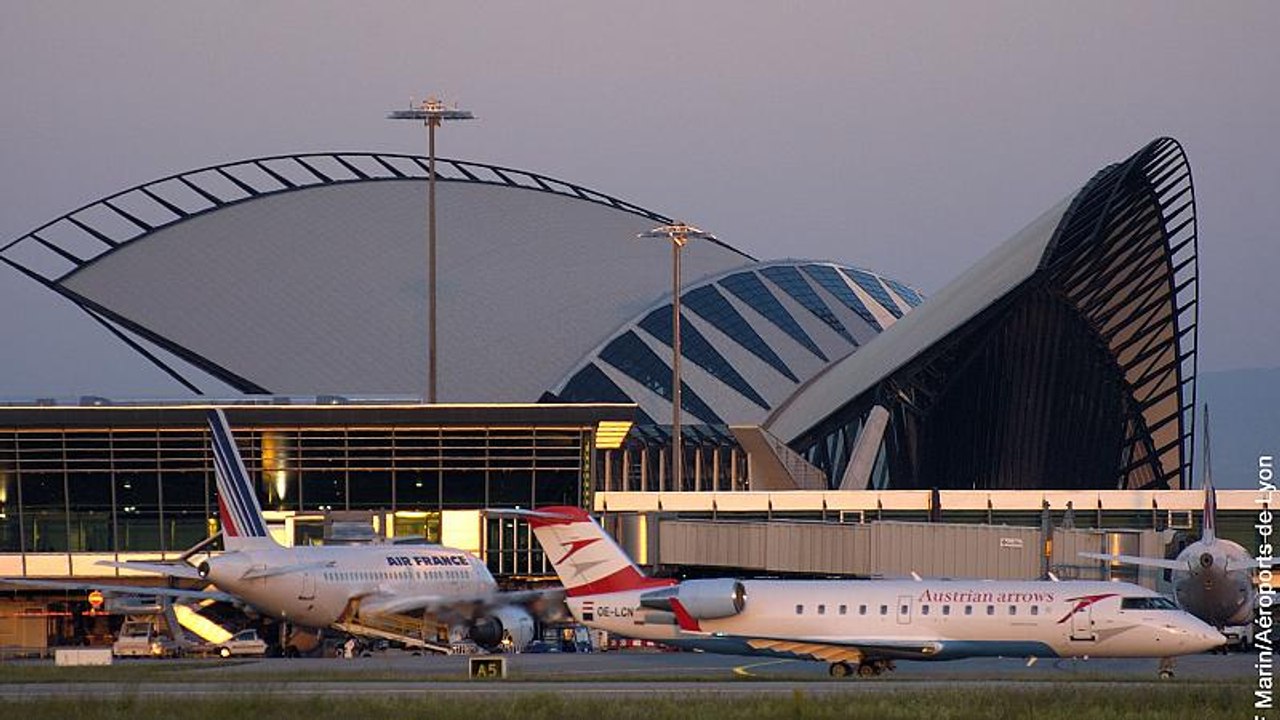 'Gesandter Allahs' rast auf Landebahn