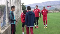 Spor Dg Sivasspor Teknik Direktörü Tuna'dan 'Yabancı Kuralı' Açıklaması