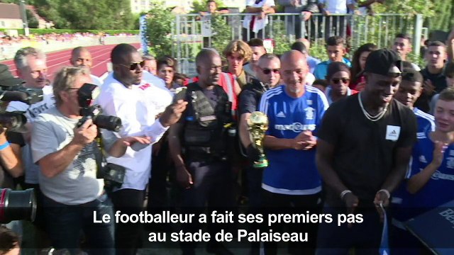 Benjamin Mendy en héros dans son club de Palaiseau