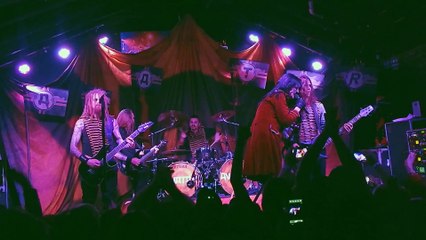 Avatar - Vultures Fly (Live Arkansas)