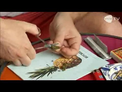 Lukisan Unik dari Hembusan Asap Marijuana