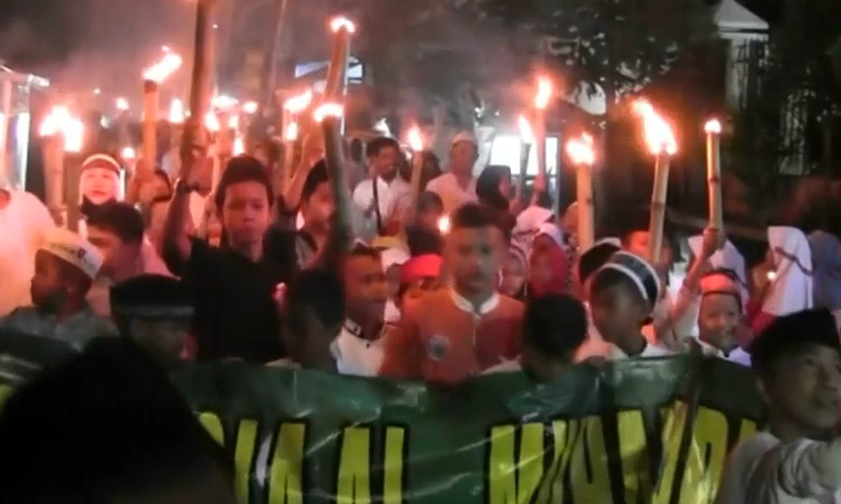 Sambut Tahun Baru Hijriah, Warga Gelar Pawai Obor