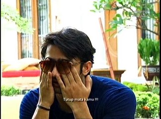 Arjuna dan Ayu Ting Ting Kompak Baju Biru