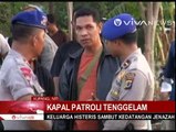 Kapal TNI Tenggelam, Keluarga Histeris Sambut Kedatangan Jenazah Korban