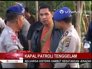 Kapal TNI Tenggelam, Keluarga Histeris Sambut Kedatangan Jenazah Korban