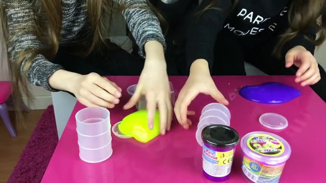 Lévanah et ses sœurs testent le SLIME, PÂTE PÉTEUSE, BALLE rebondissante ! Fous rires GARANTIS !