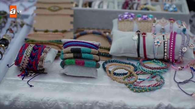 Serkan ve Cemre’nin ilk yakınlaşması! - Kırgın Çiçekler 63.Bölüm