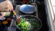 Aloo Palak Sabzi Recipe in Hindi - आलू पालक की सब्ज़ी बनाने की विधि हिंदी में