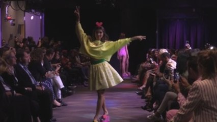 Ruiz de la Prada quiere vestir a Nueva York con sus brillantes colores
