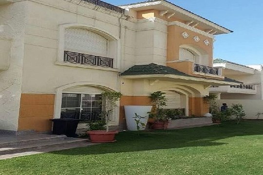 شقة بحديقة خاصة للايجار في كمبوند الديار في قلب القاهرة الجديدة