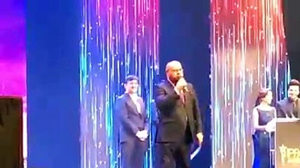 Intoxicated High Commissioner of Pakistan to United Kingdom Sahibzada Ahmed Khan