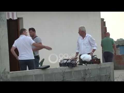 Ora News - Vlorë, 13-vjeçari vetëvritet me pistoletë pas sherrit me të atin për një makinë